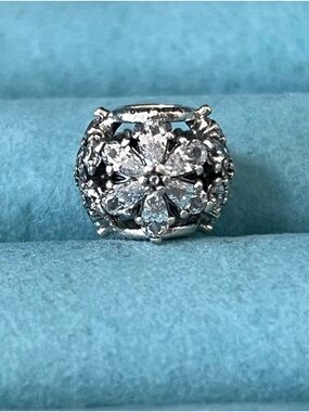 Pandora snowflake CZ Charm Bead